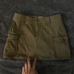 BDG Olive Green mini skirt SIZE Small Petite